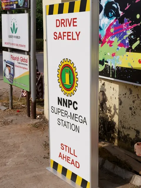 Roadside directional pylon for the NNPC Super-Mega Station on Kubwa Expressway